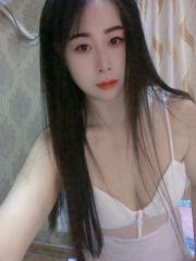 笑容甜美的小姐姐看着就舒服