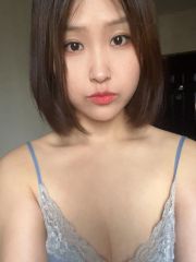 美胸翘臀好身材