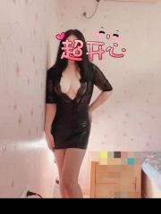 大奶风骚女口活一绝