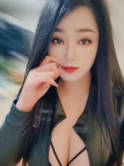 胸大服务好乐乐老师