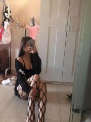 服务系舌吻娜娜