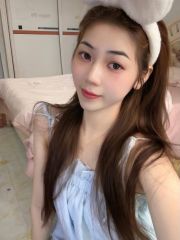 曼妙身姿嫩妹彤彤