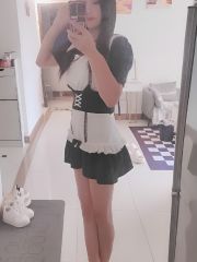 长腿御姐虎牙小姐姐