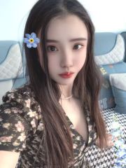 颜值在线的小姐姐