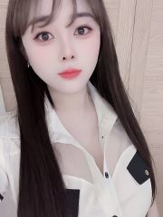 性感大长腿制服女郎