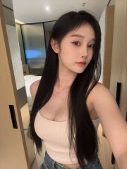 反差白虎身材火辣