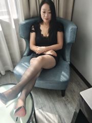 鄞州欲女湿润紧致小骚货抱起来操