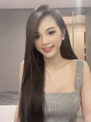 清纯外表淑女上床很浪荡